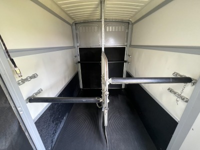 Used 2014 Ifor Williams HB506 Silver Double Horse Trailer in Very Good Condition