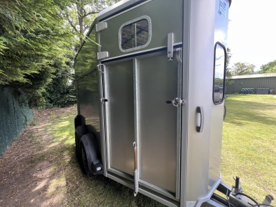 Used 2014 Ifor Williams HB506 Silver Double Horse Trailer in Very Good Condition
