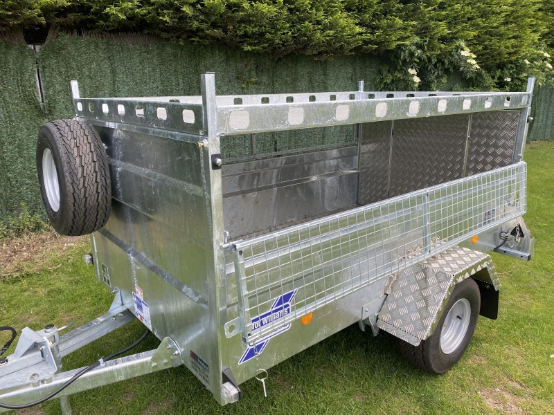 Ifor Williams Q7e / Q7b Roof / Roof Rack Kit - KX8660