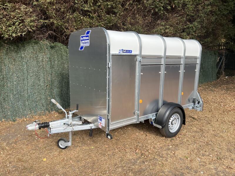 Ifor Williams P8G 5ft Headroom Livestock Trailer