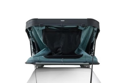 Thule Widesky roof top tent hard shell folding down closing tent