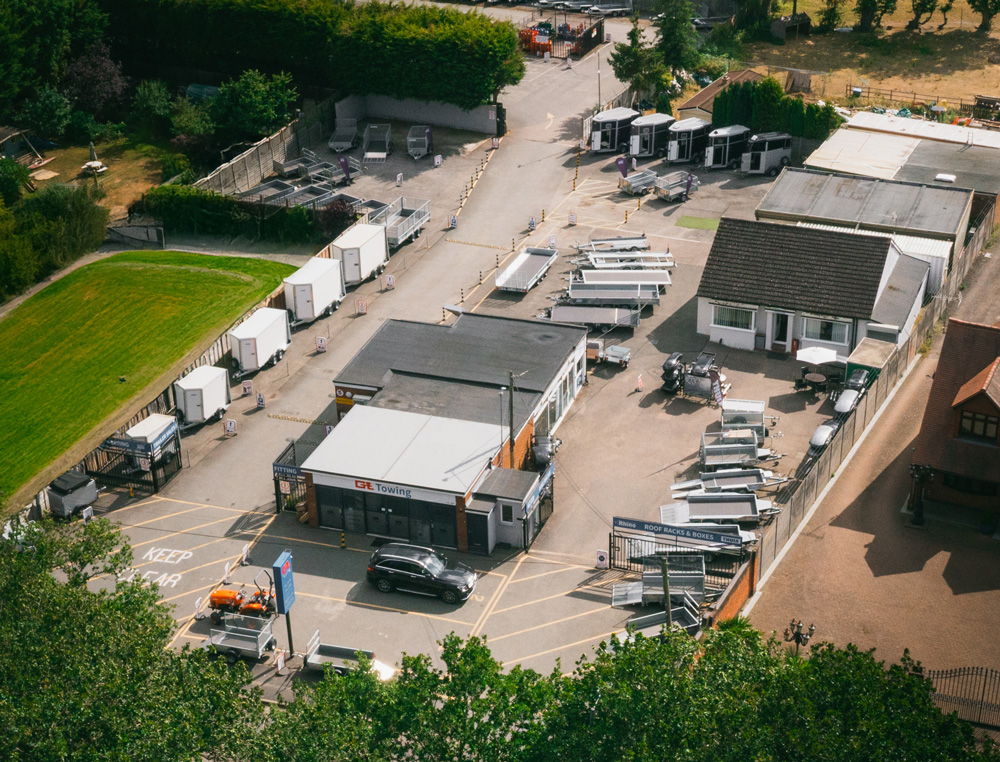 GT Towing workshop in Welham Green near Hatfield