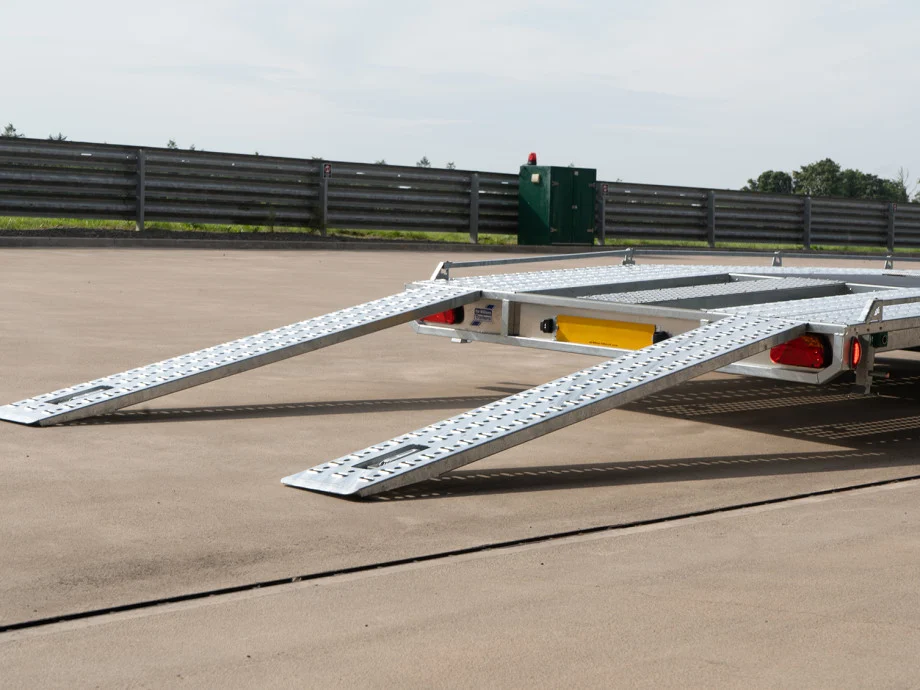 Loading ramps deployed on the Ifor Williams CTX208